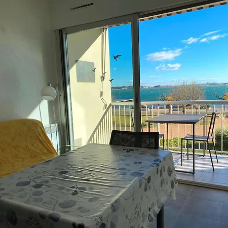 Beau T1 Climatise Avec Balcon Et Garage Proche Thermes - Fr-1-553-244 * Balaruc-les-Bains